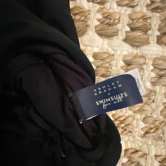 Ashley Graham X Swimsuits for all Black One Piece - Picture 5 of 7